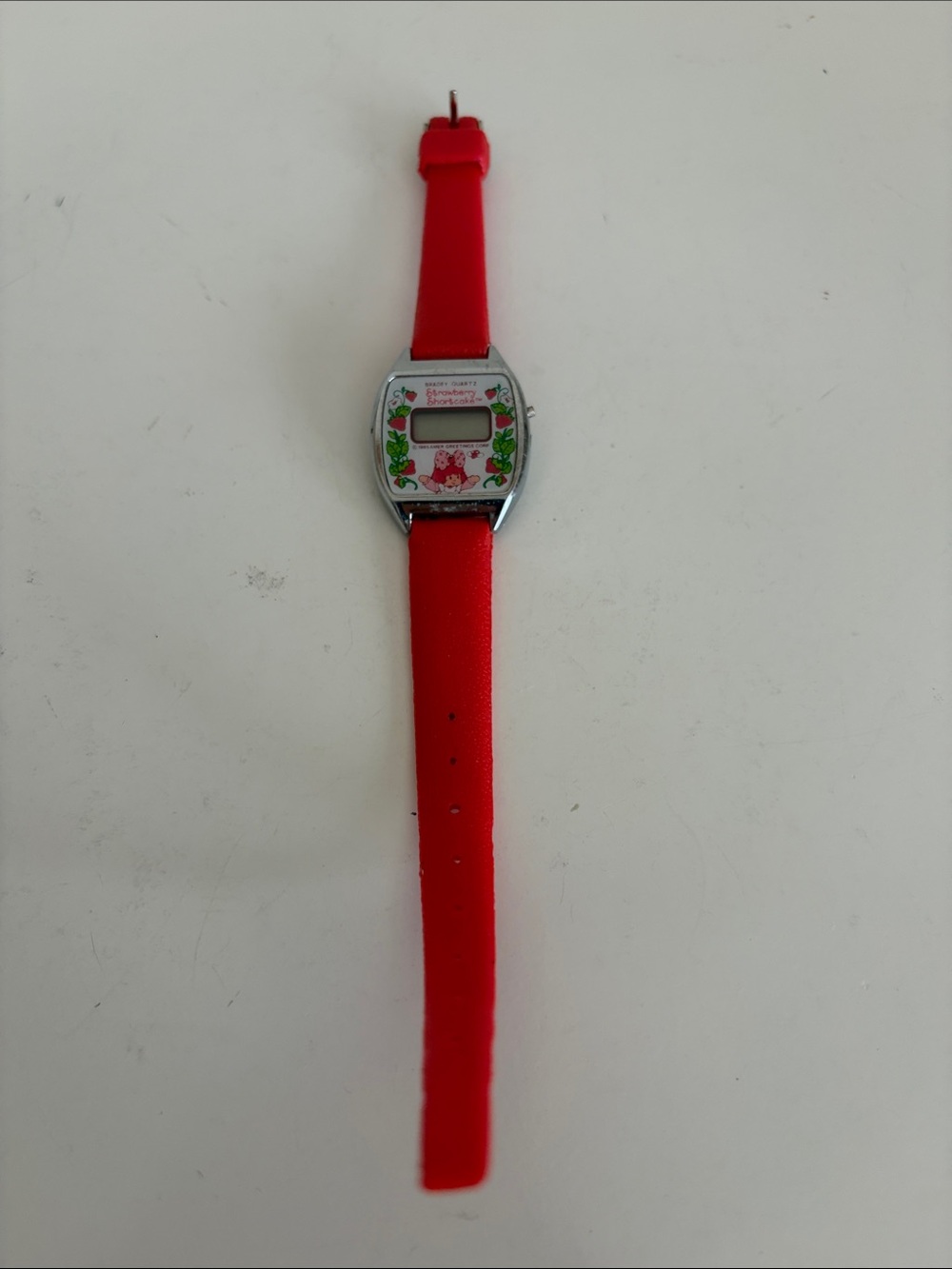 Rare Vintage Strawberry Shortcake digital Wristwatch